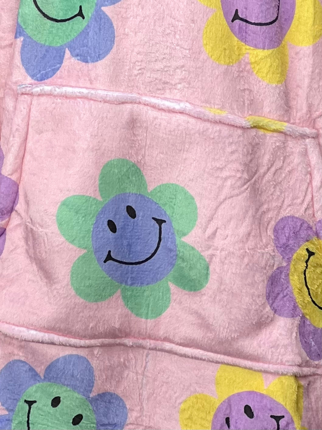 Hooded Cosy Blanket - Pink Smiley Face