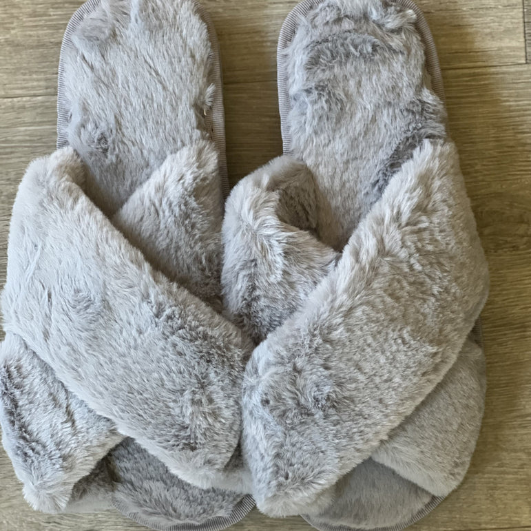 Fluffy Slippers - Grey